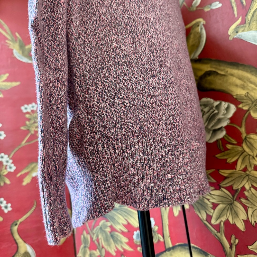 Women’s “LOFT” Sweater | #V22 - Picture 6 of 15
